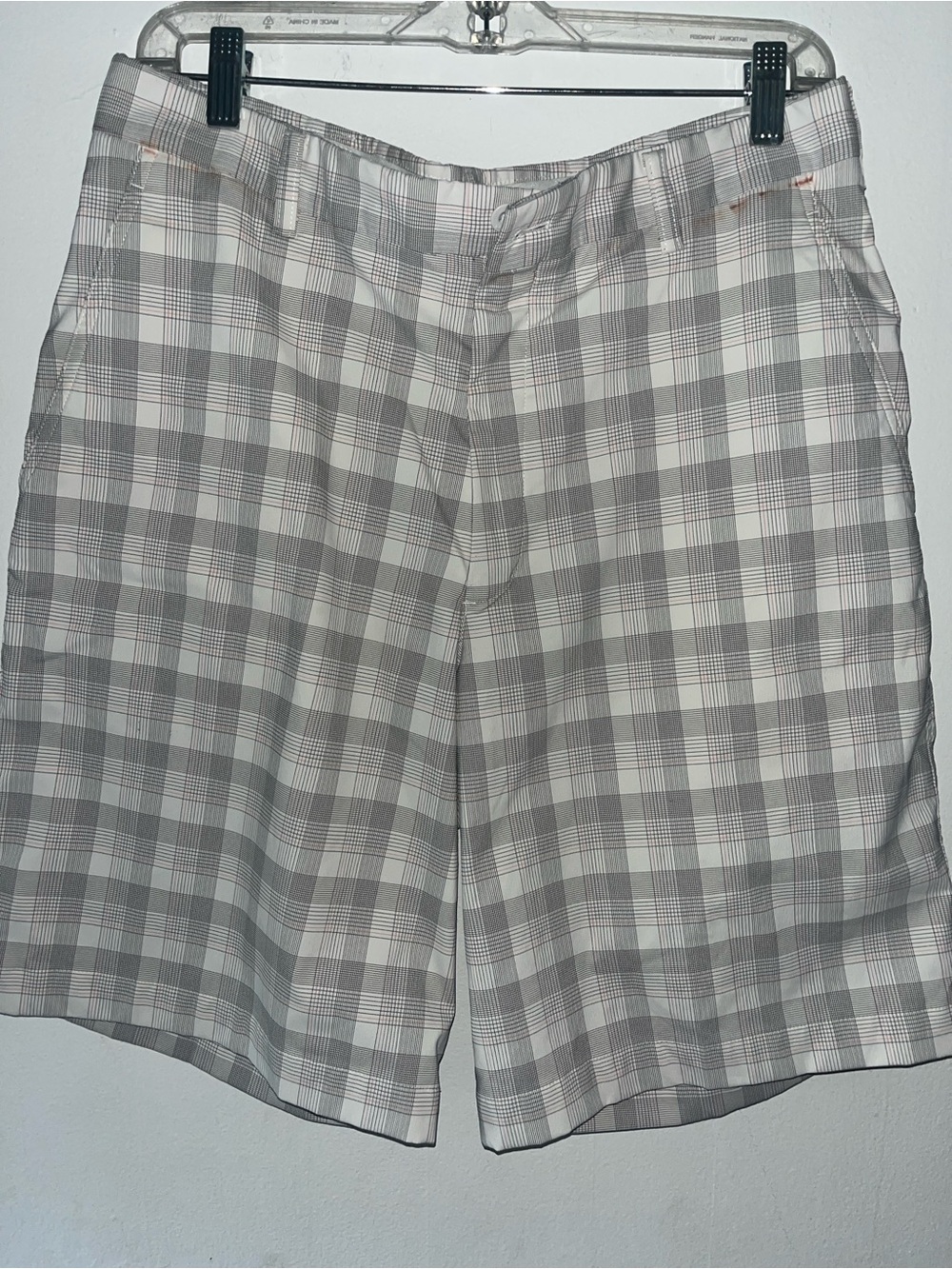 Nike Men's Plaid Flat Front Shorts in Light Gray and White